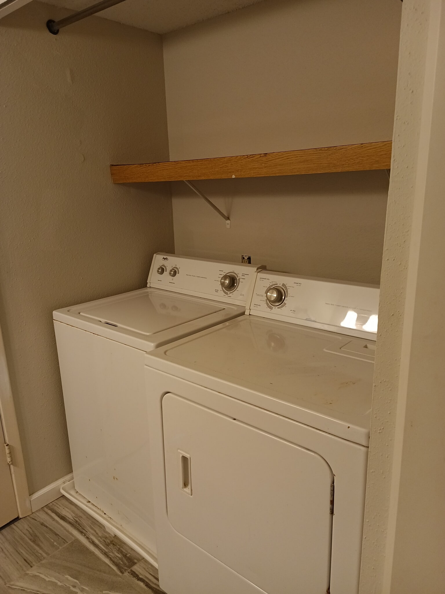 Building Photo - 3152 Windchase Blvd