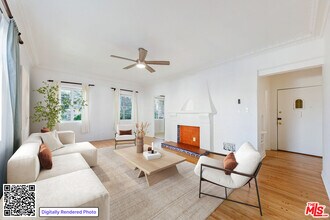 Building Photo - 201 S Poinsettia Pl