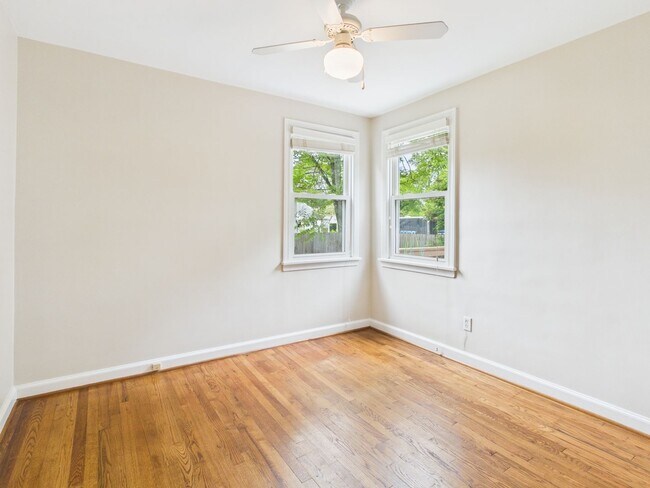 Building Photo - 1603 Harvard Rd