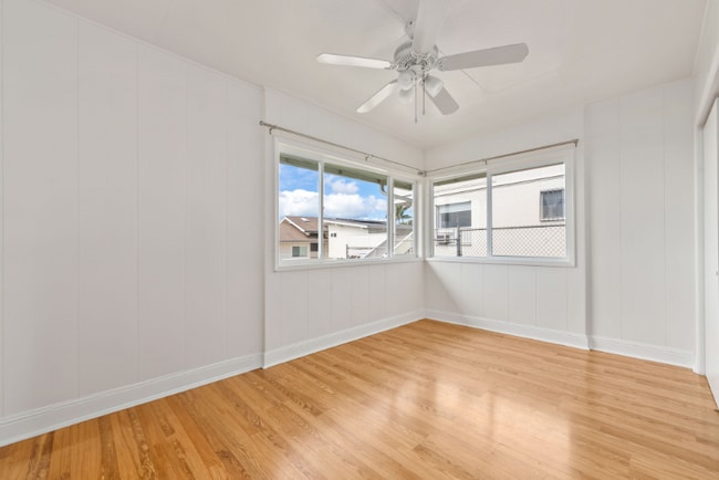 Building Photo - 1158 Alewa Dr