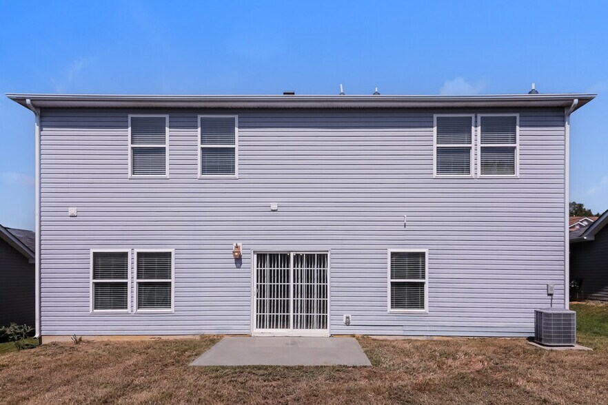 Building Photo - 547 Kerriann Ln