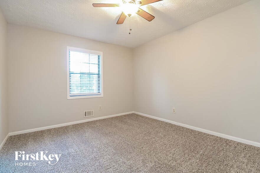 Building Photo - 140 Brookfield Dr