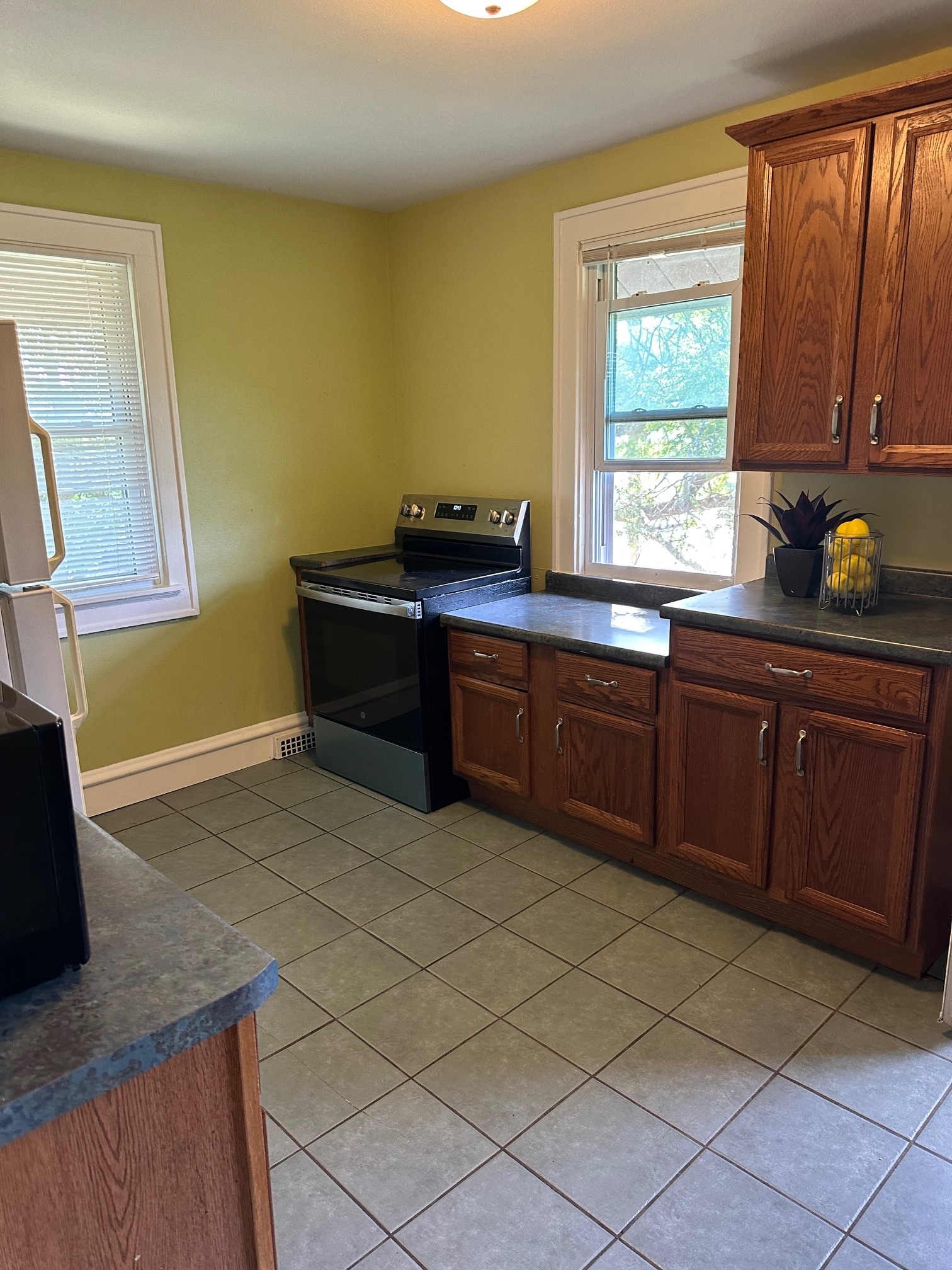 Kitchen - 703 Clara Ave