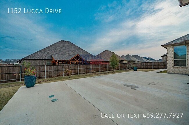 Building Photo - 1152 Lucca Ct