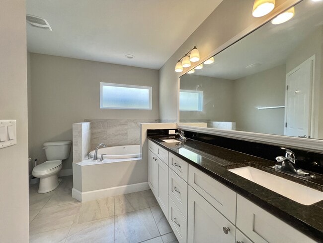 Building Photo - 1030 SW 251st Way
