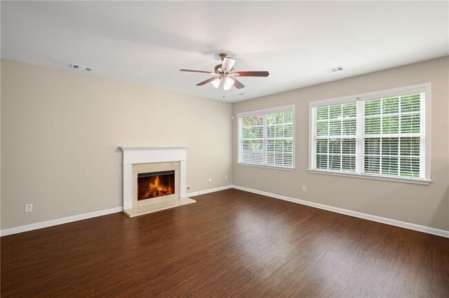 Building Photo - 1346 Dukes Creek Dr
