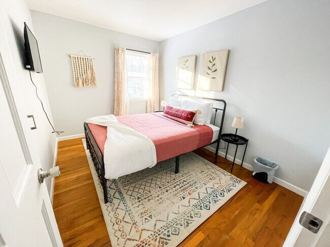 Building Photo - 57 Curt Blvd