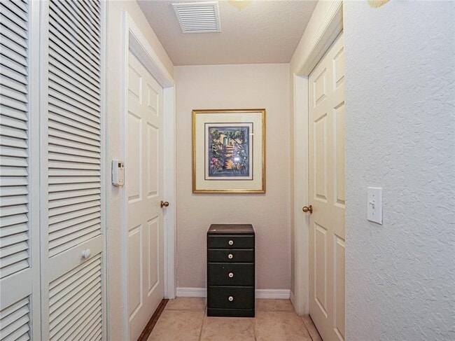 Building Photo - 2288 57th Cir