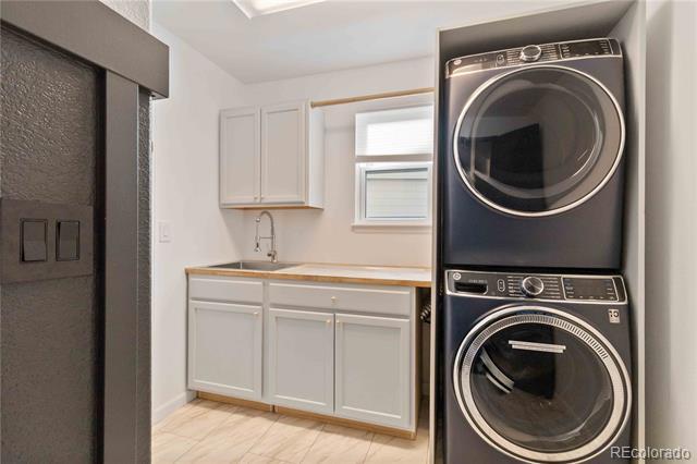 Building Photo - 10763 Pikeview Ln