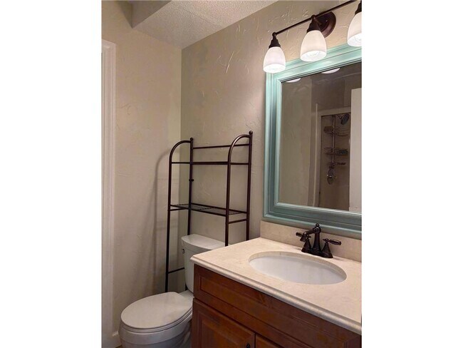 Building Photo - 10277 Arrowwood Dr