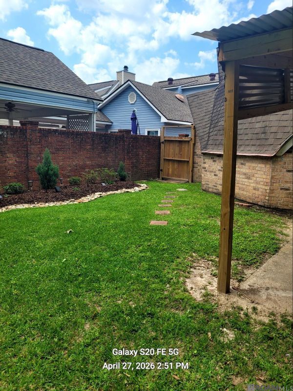 Building Photo - 15444 Summerwood Ave
