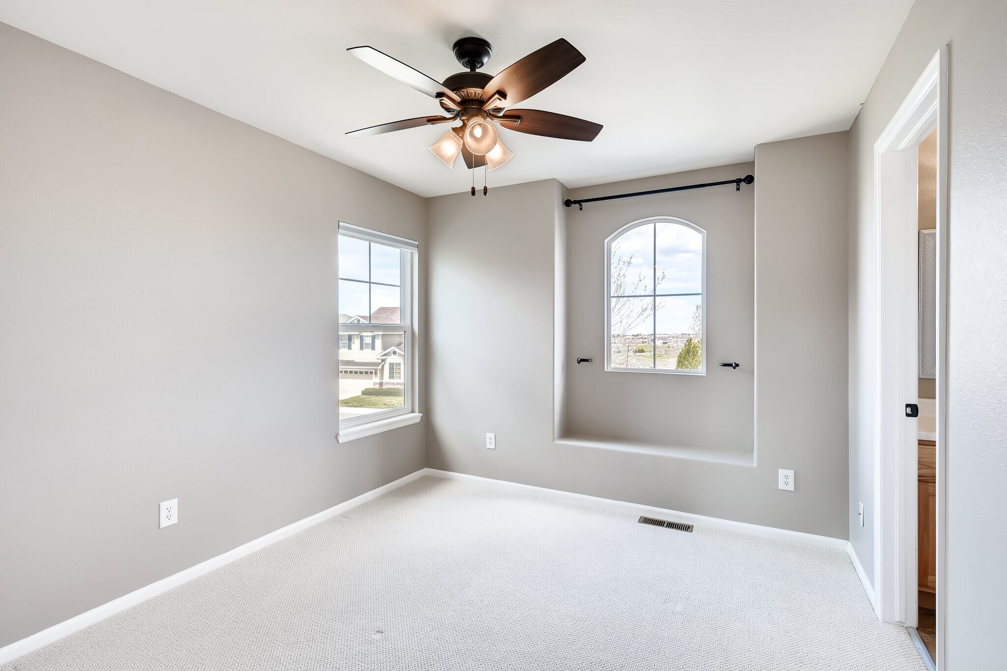 Building Photo - 3246 Astorbrook Way