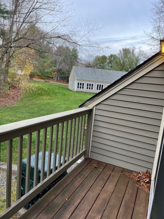 Building Photo - 16 Montvale Ave
