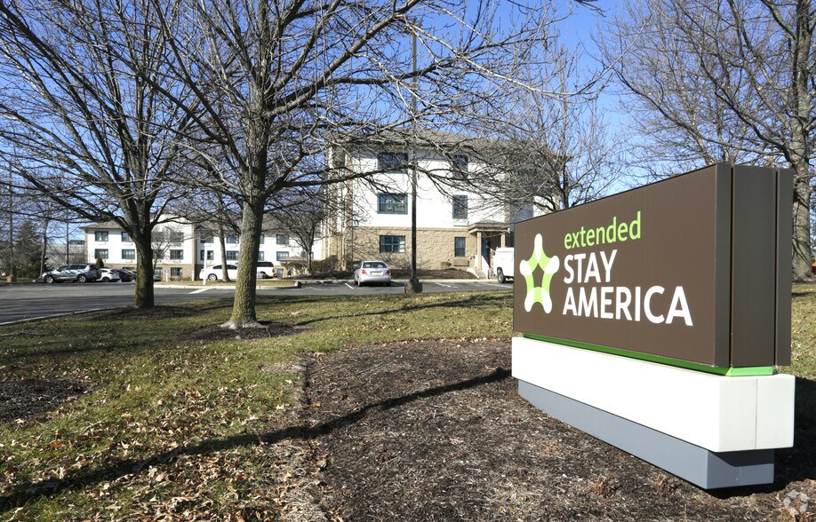 Furnished Studio Edison 1 Fieldcrest Ave Edison NJ 08837