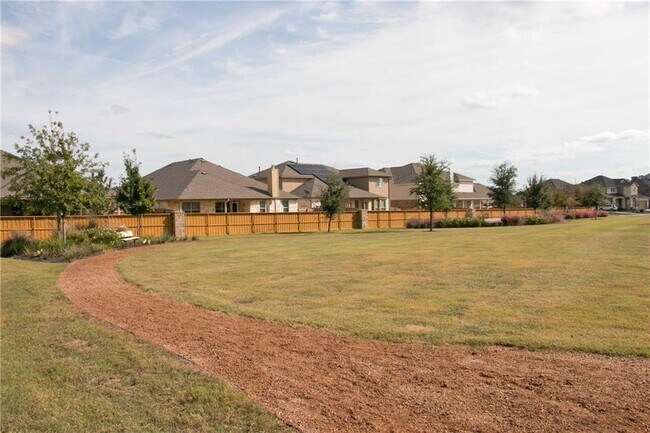 Building Photo - 624 Carly Ann Ln
