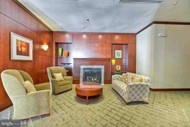 Building Photo - 11760 Sunrise Valley Dr