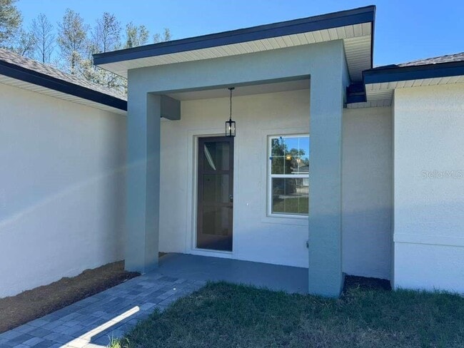 Building Photo - 16090 SW 35th Court Rd