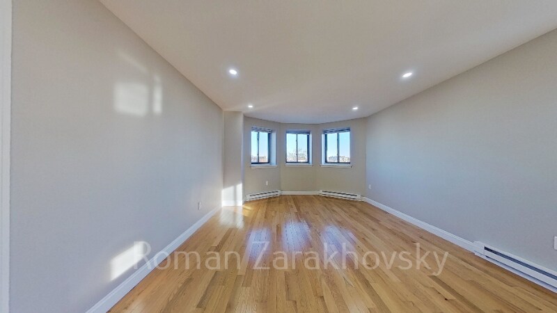 Building Photo - 1198 Commonwealth Ave