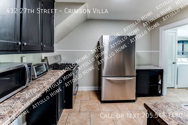 Building Photo - 432 27th St