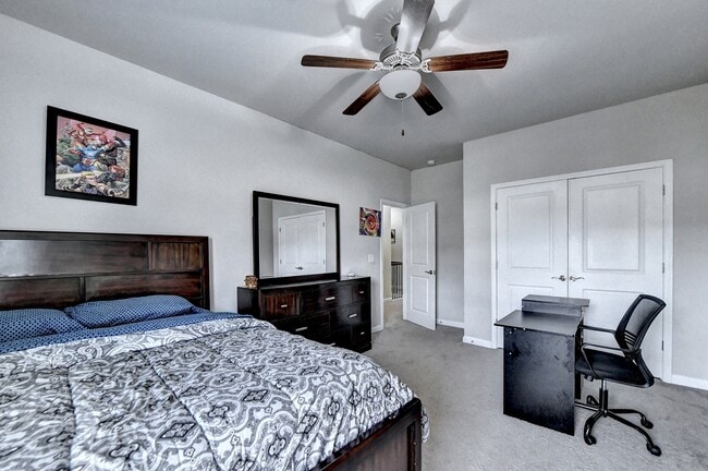 Building Photo - 1958 Lakeview Bend Way