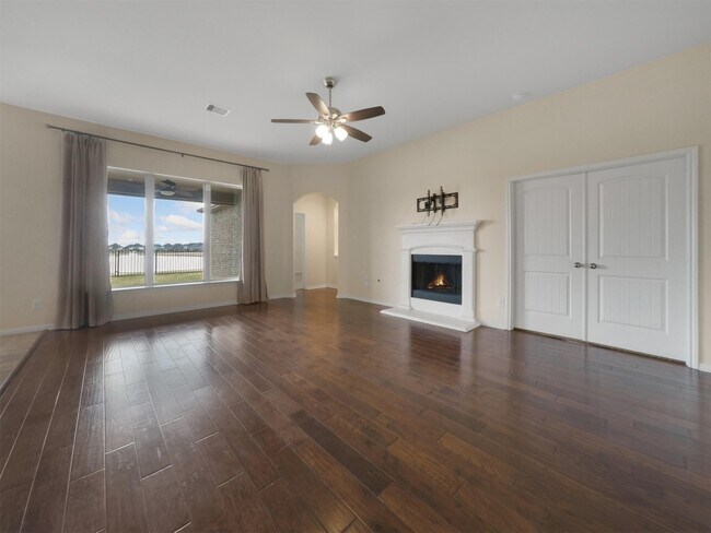 Building Photo - 9318 Turnbull Ln