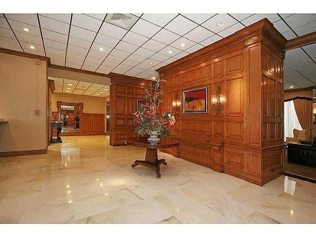 Building Photo - 1900 S Ocean Blvd