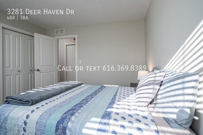 Building Photo - 3281 Deer Haven Dr