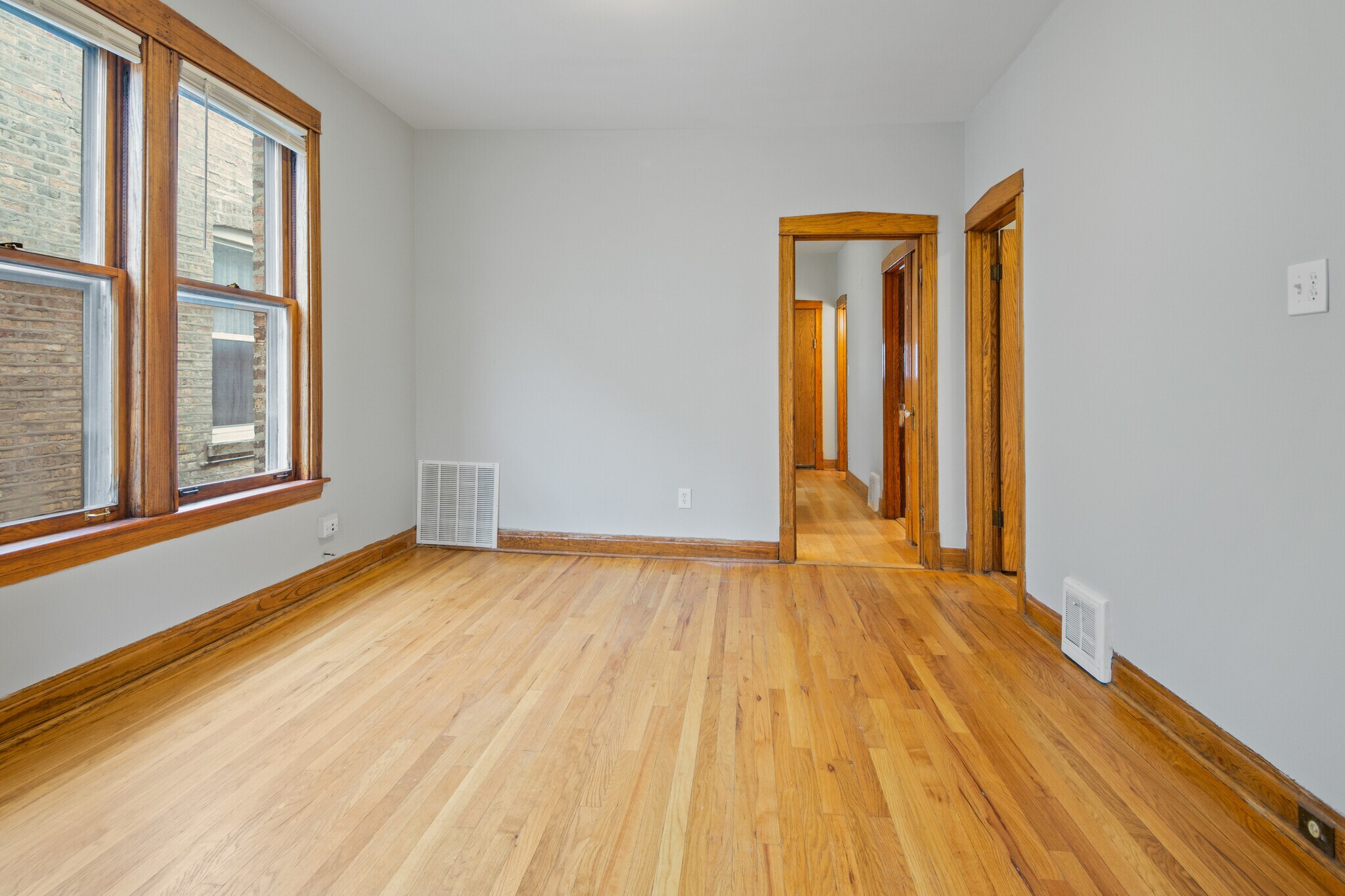 Building Photo - 4737 N Kildare Ave