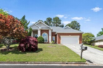 Building Photo - 790 Prairie Ln