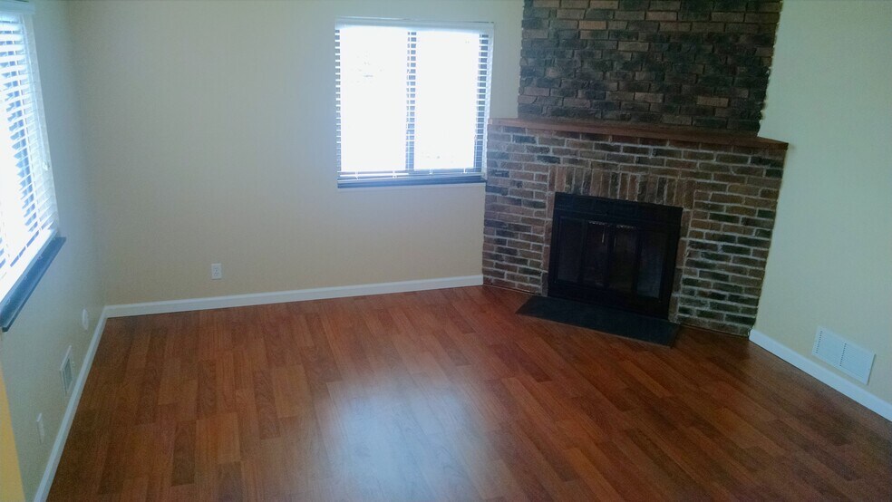 Living Room - 384 Surrey Hill Way