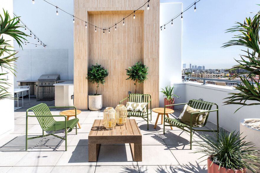 Roof deck - The Arden