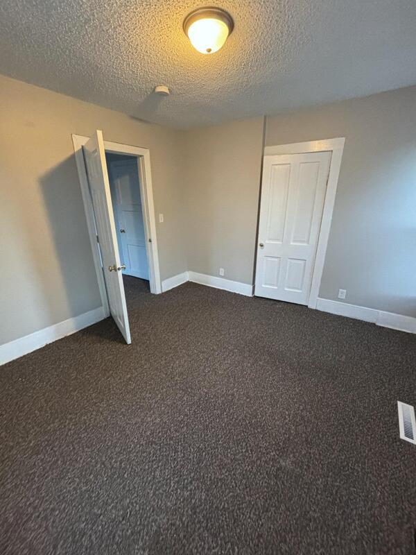 Building Photo - 911 Washington