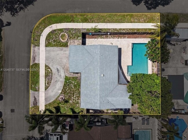 Building Photo - 6848 NW 27th Way