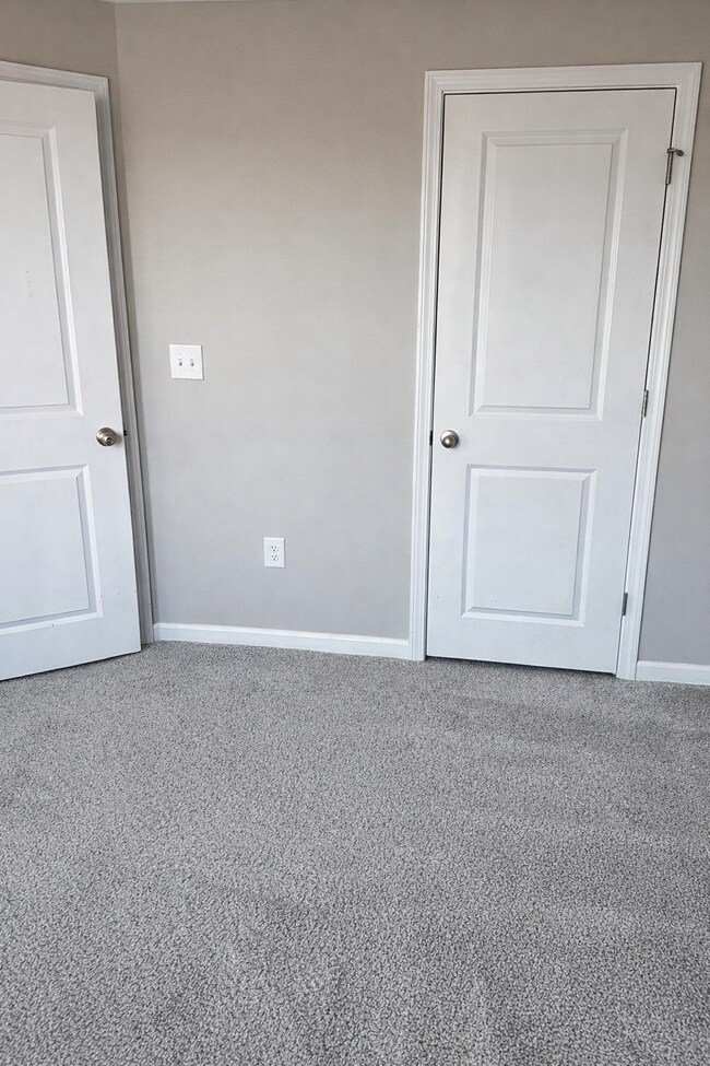 Building Photo - 1529 Kiln Ct