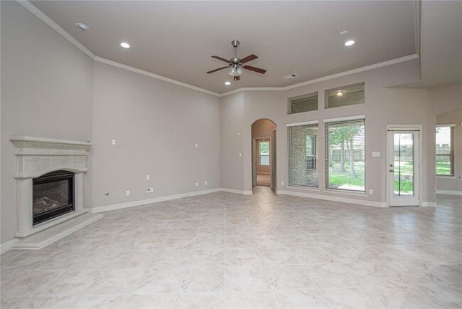 Building Photo - 2048 Brookmont Dr