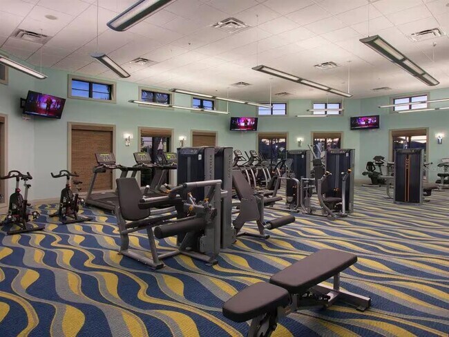 Building Photo - 1043 Splash Shot Pl