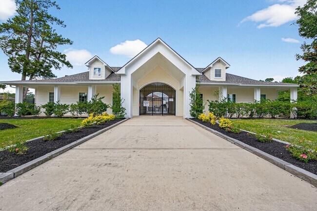 Building Photo - 7507 Faldo Dr