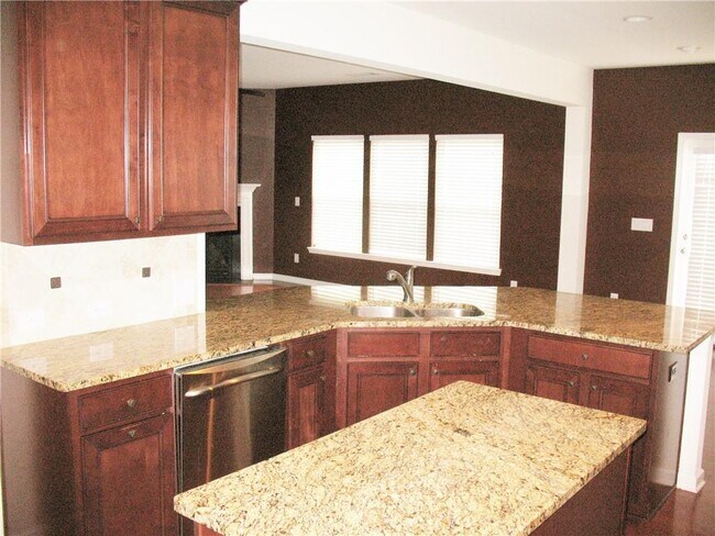 Building Photo - 7255 Rocking Horse Ln