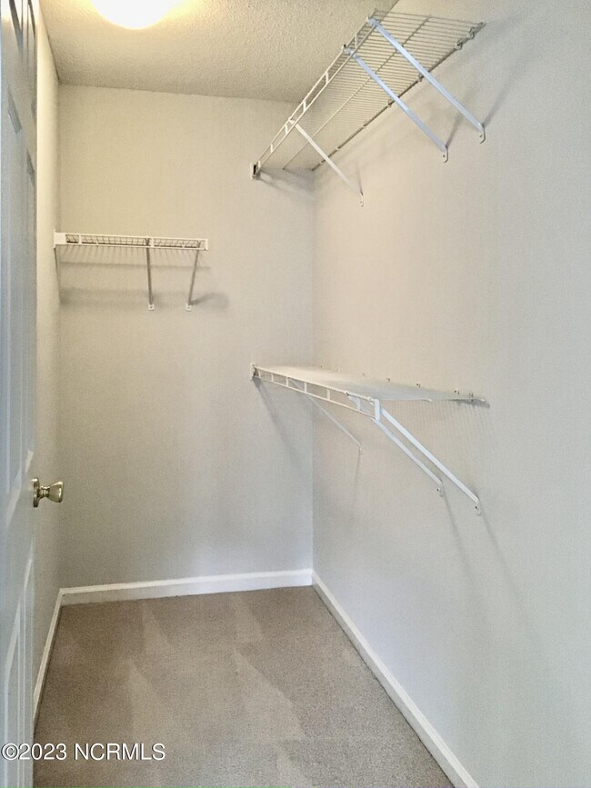 Building Photo - 5002 Hunters Trail