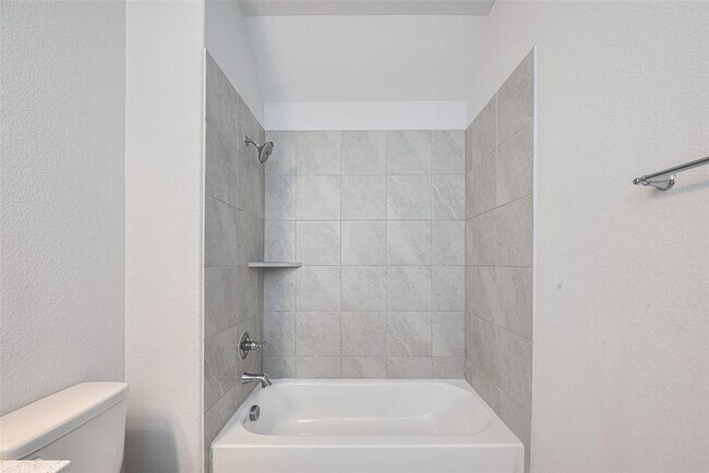Building Photo - 6743 Iron Clover Dr