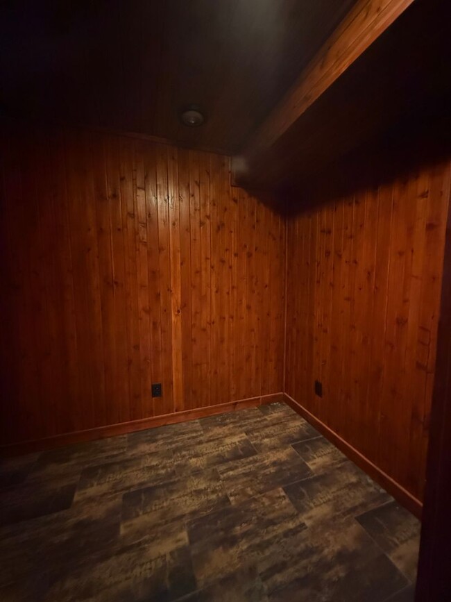 Building Photo - Your Colorado Oasis Awaits! 4 Bed, 3.5 Bat...