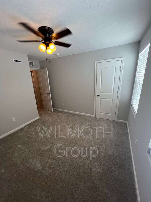 Building Photo - 7300 Shroyer Wy