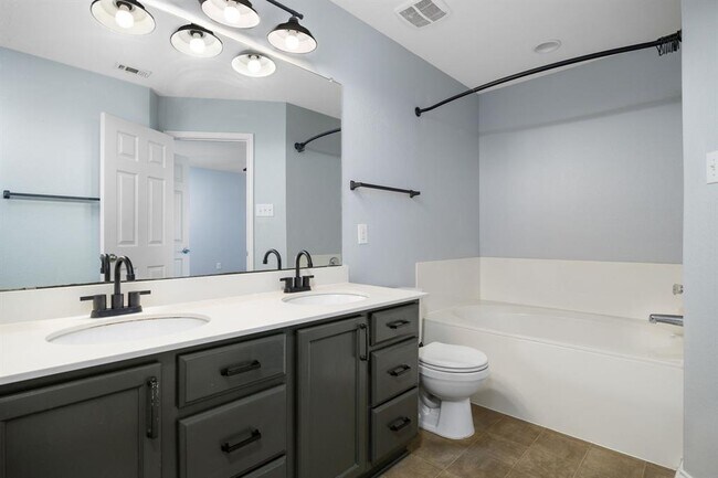 Building Photo - 8909 Winter Haven Rd