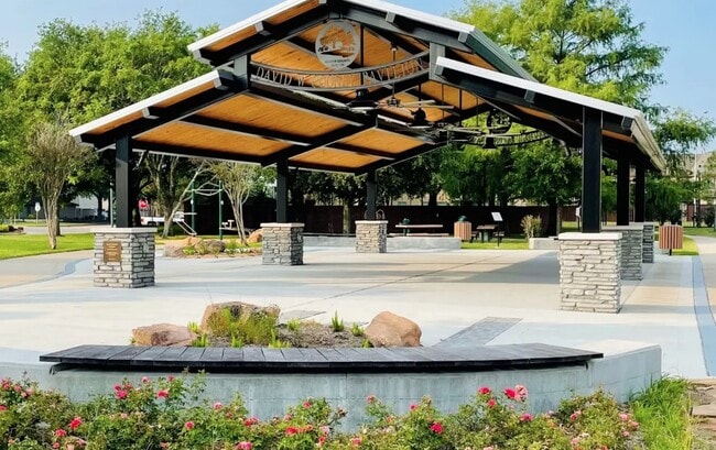 Building Photo - 8506 Willancy Ln