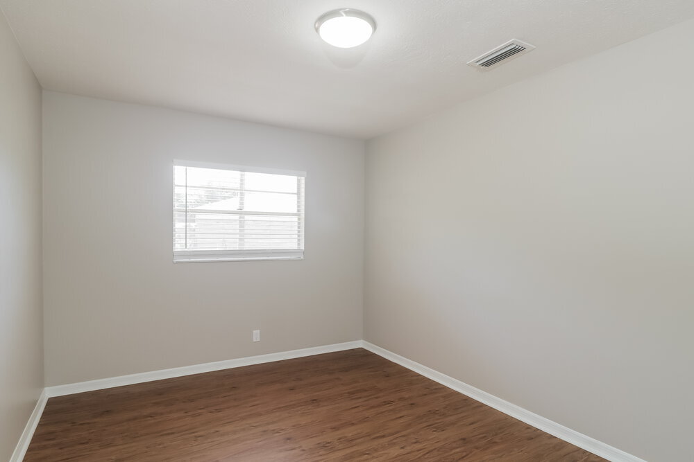 Building Photo - 528 Crestover Dr