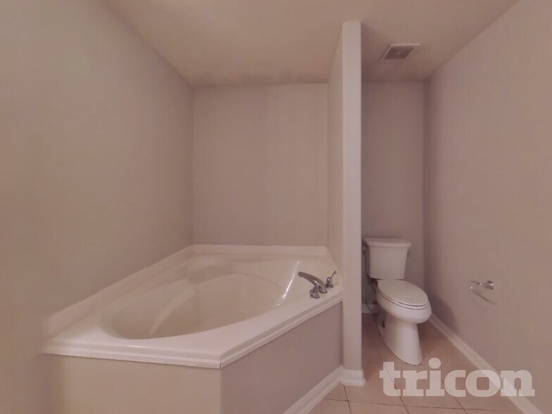 Building Photo - 122 Buffalo Ridge Rd