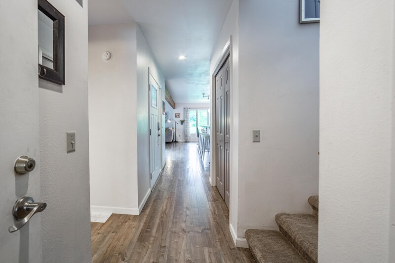 Building Photo - 514 St Andrews Dr