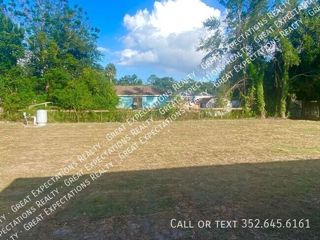 Building Photo - 13679 SE 52nd Ct