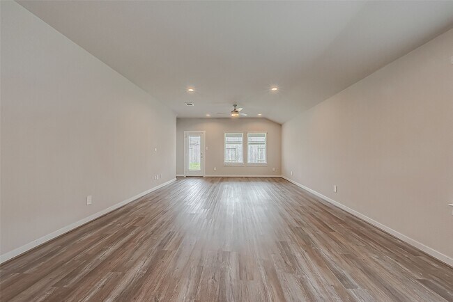 Building Photo - 19010 Norbury Pk Ln
