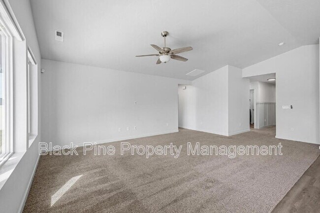 Building Photo - 7631 E Merganser Dr